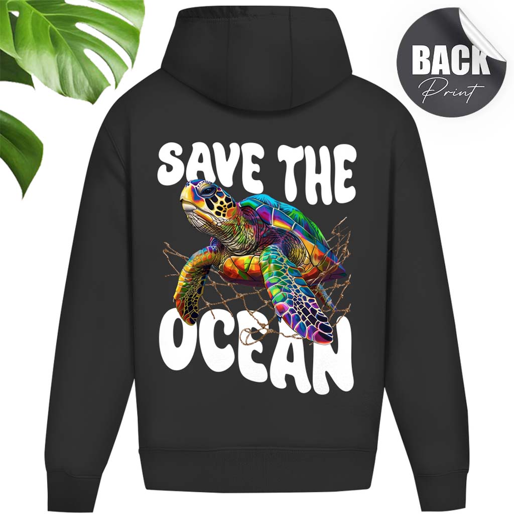 eine bunte Schildkröte in einem netz gefangen mit dem text: save the ocean